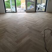 naturel walvisgraat parket vloer